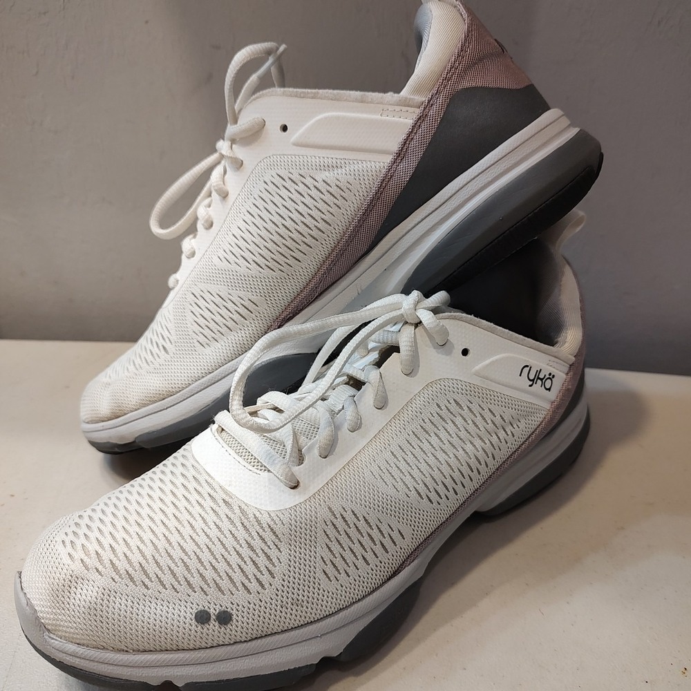 Ryka‎ Women Devotion XT2  Walking Shoes White Lavender Sz 8.5 Lace Ortholite